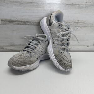 Nike Zoom Vomero 11 Women 6 Comfort Running Athletic Shoes Sneaker Gray‎ White